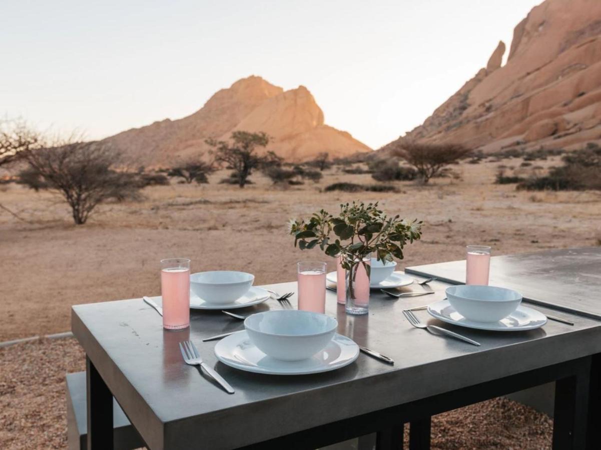 Spitzkoppe Cabin Camp Usakos Esterno foto